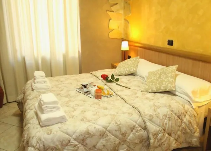 艾尔伯格波斯塔酒店 3*